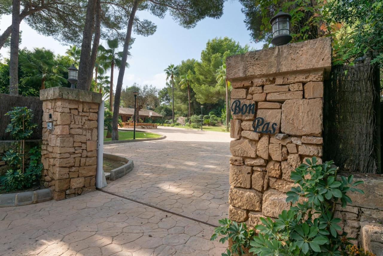 Bon Pas Villa